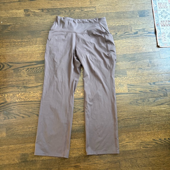 Women's Brushed Sculpt Curvy Pocket Straight Leg Pants from All In Motion - Picture 4 of 6